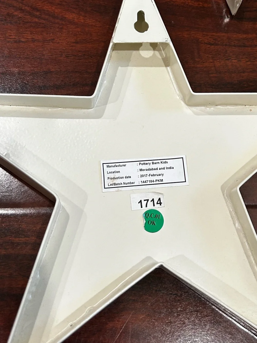 Pottery Barn set of 3 Metal stars